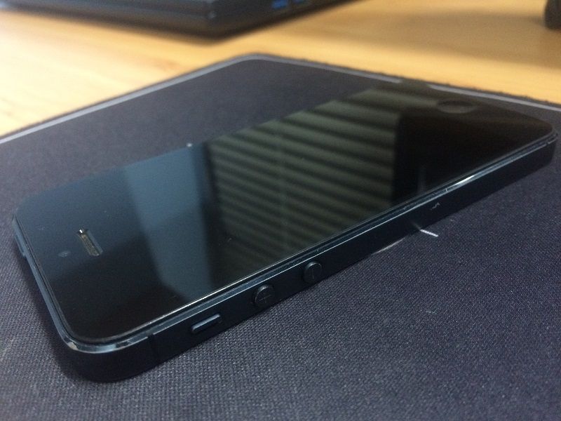 Cần bán lại iPhone 5 16GB màu đen, hàng đẹp, đang chạy ổn định. - 1