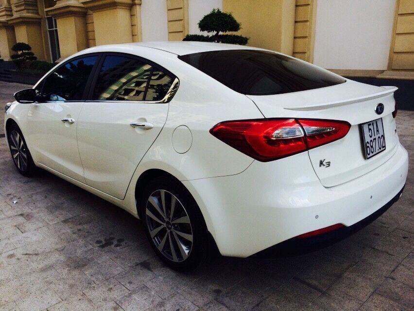 cần bán KIA k3 AT 2.0 BSTP màu trắng - 4