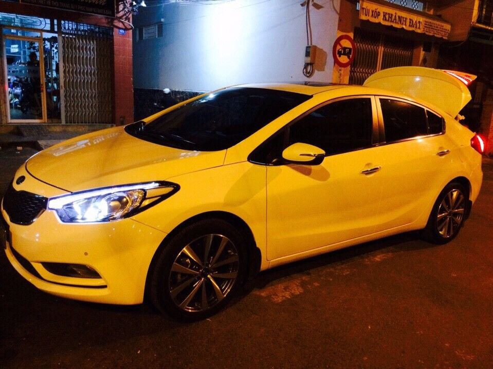 cần bán KIA k3 AT 2.0 BSTP màu trắng - 5