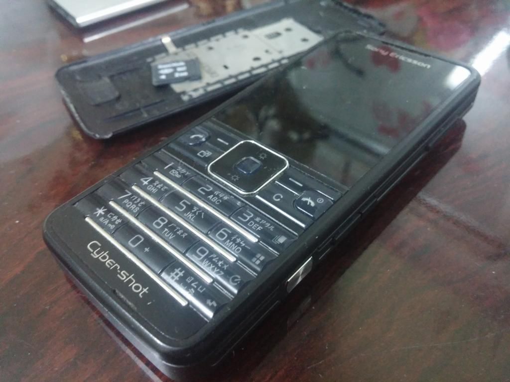 bán Sony C901= 900k và Nokia C2-03 =300k - 1