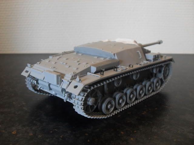 02StuGIIIAusfC75mm.jpg