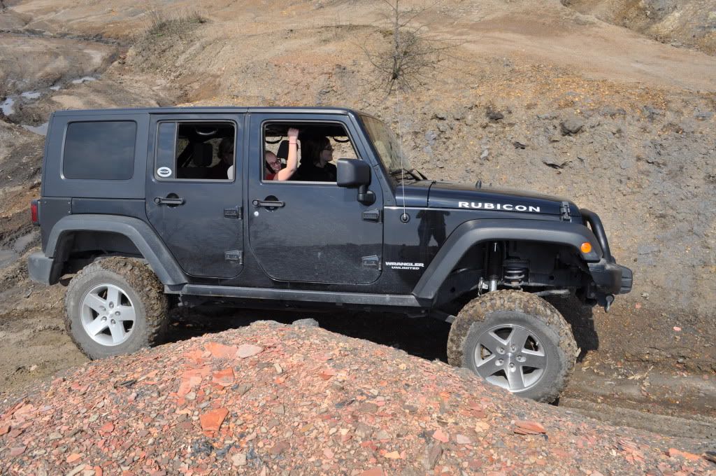 Aev 3.5 lift on stock rubicon 32" tires - American ...